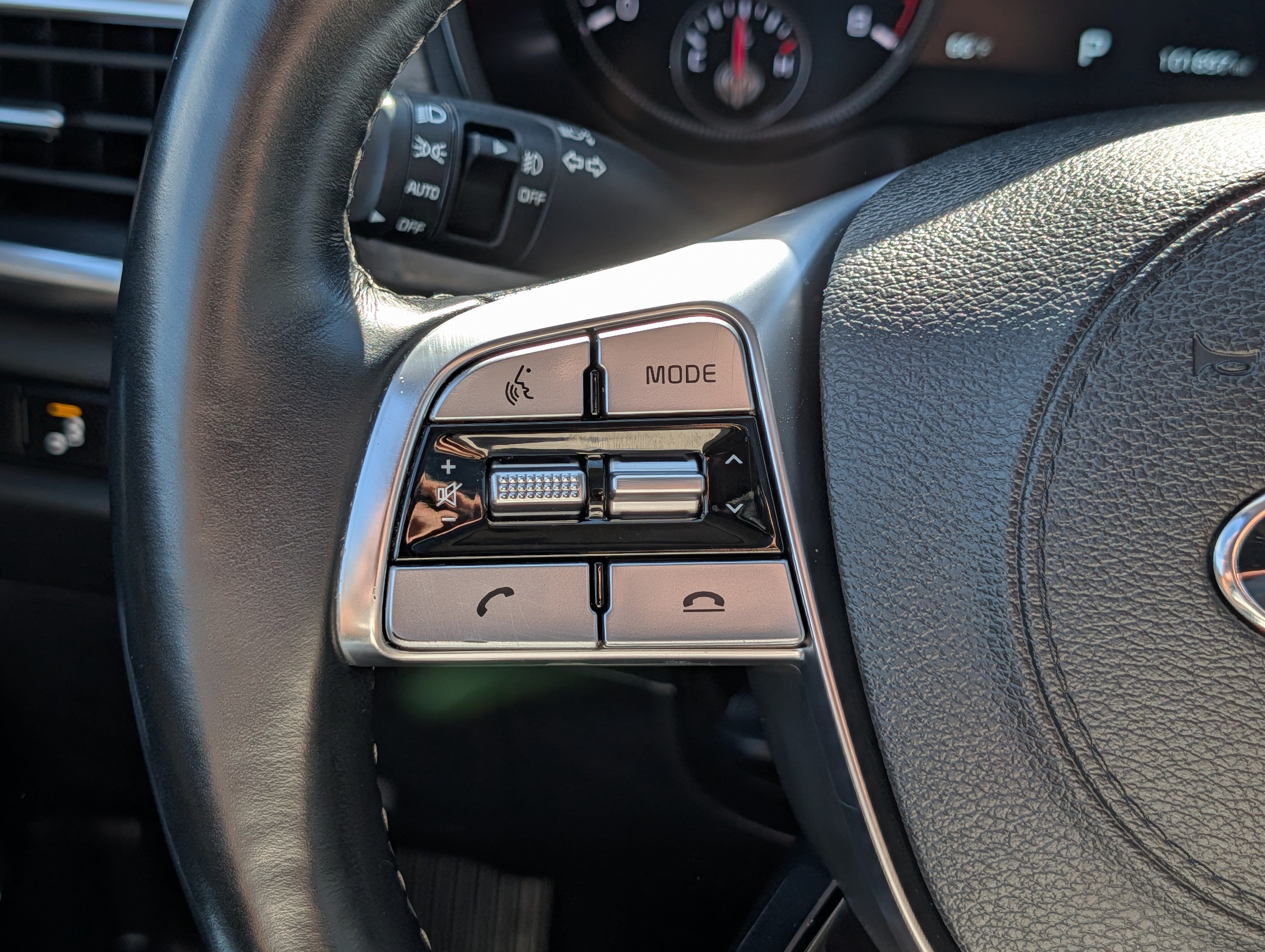 Used 2020 Kia Telluride SX w/ SX Prestige Package AWD/4WD image 31