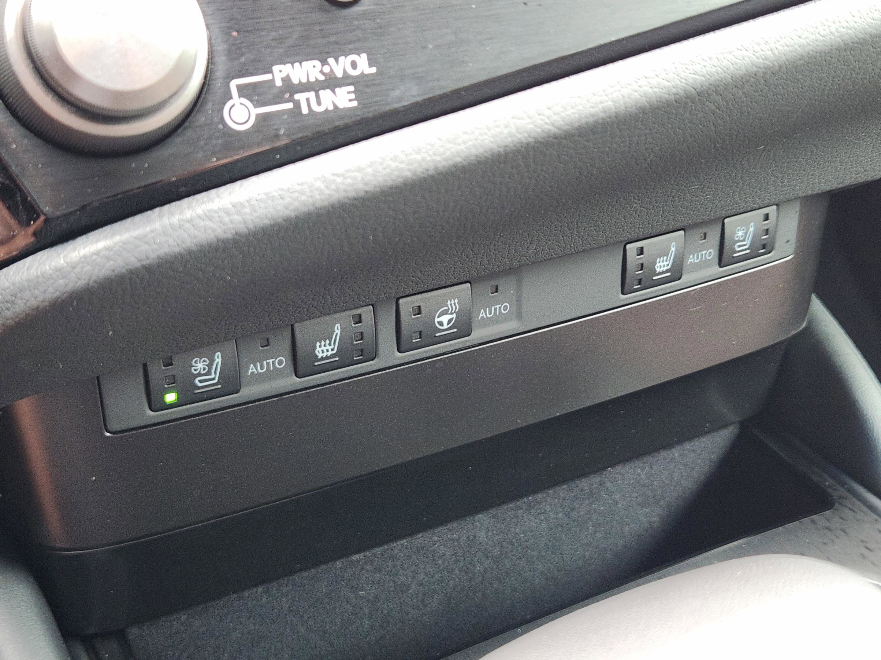 Used 2025 Lexus ES 350 w/ Premium Package FWD image 14