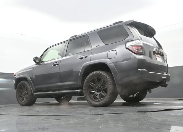 Used 2023 Toyota 4Runner SR5 Premium w/ Moonroof Package RWD image 10
