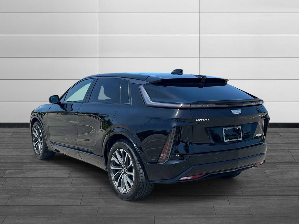 Used 2024 Cadillac Lyriq Sport RWD image 3
