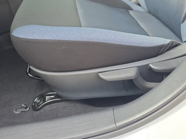 New 2025 Nissan Versa SV w/ Trunk Package FWD image 20