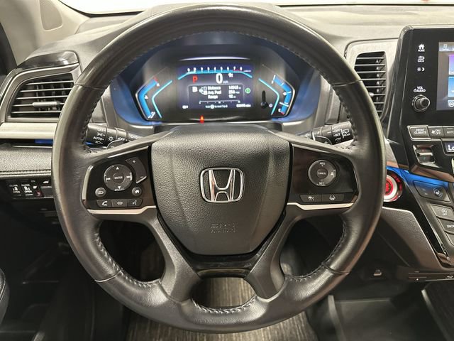 Used 2023 Honda Odyssey Touring image 18