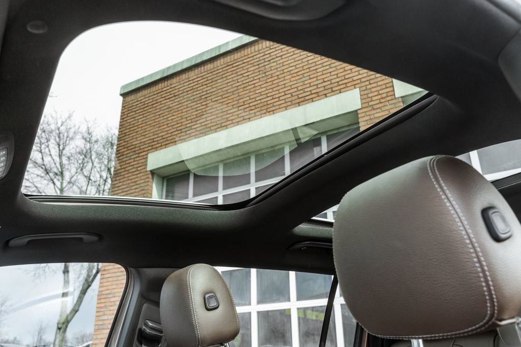 Used 2021 Mercedes-Benz GLB 250 GLB 250 image 10