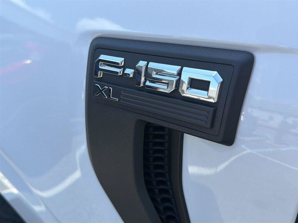 Used 2022 Ford F150 XL w/ Equipment Group 101A High RWD image 7