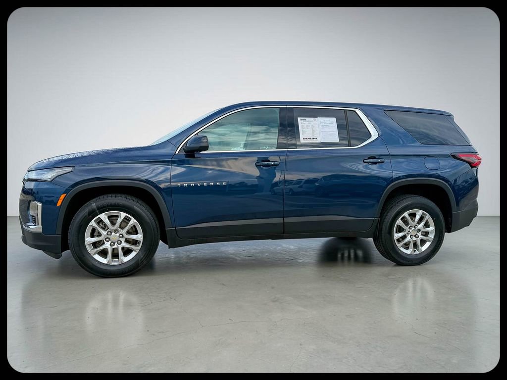 Used 2023 Chevrolet Traverse LS FWD image 6