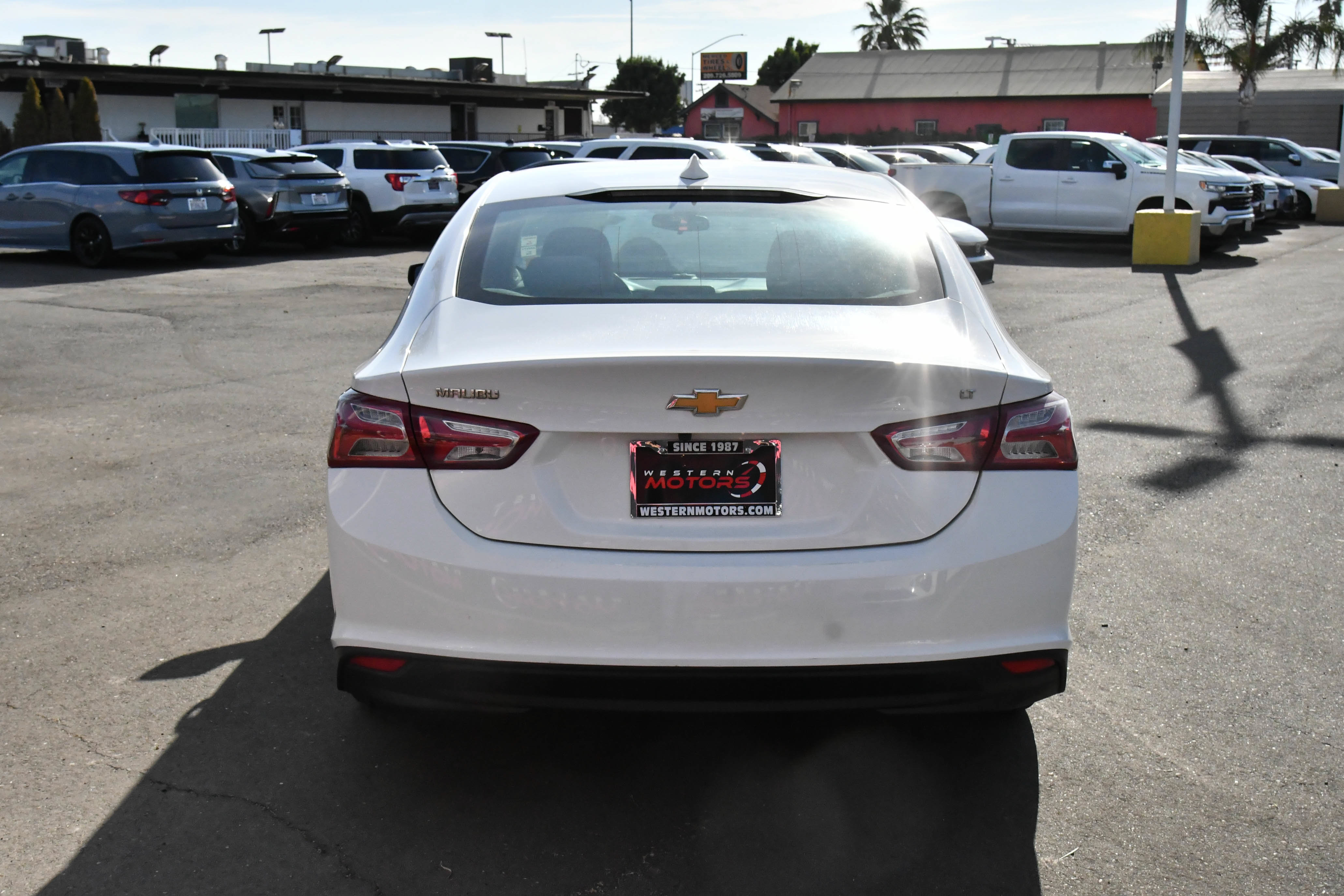 Used 2022 Chevrolet Malibu LT FWD image 7