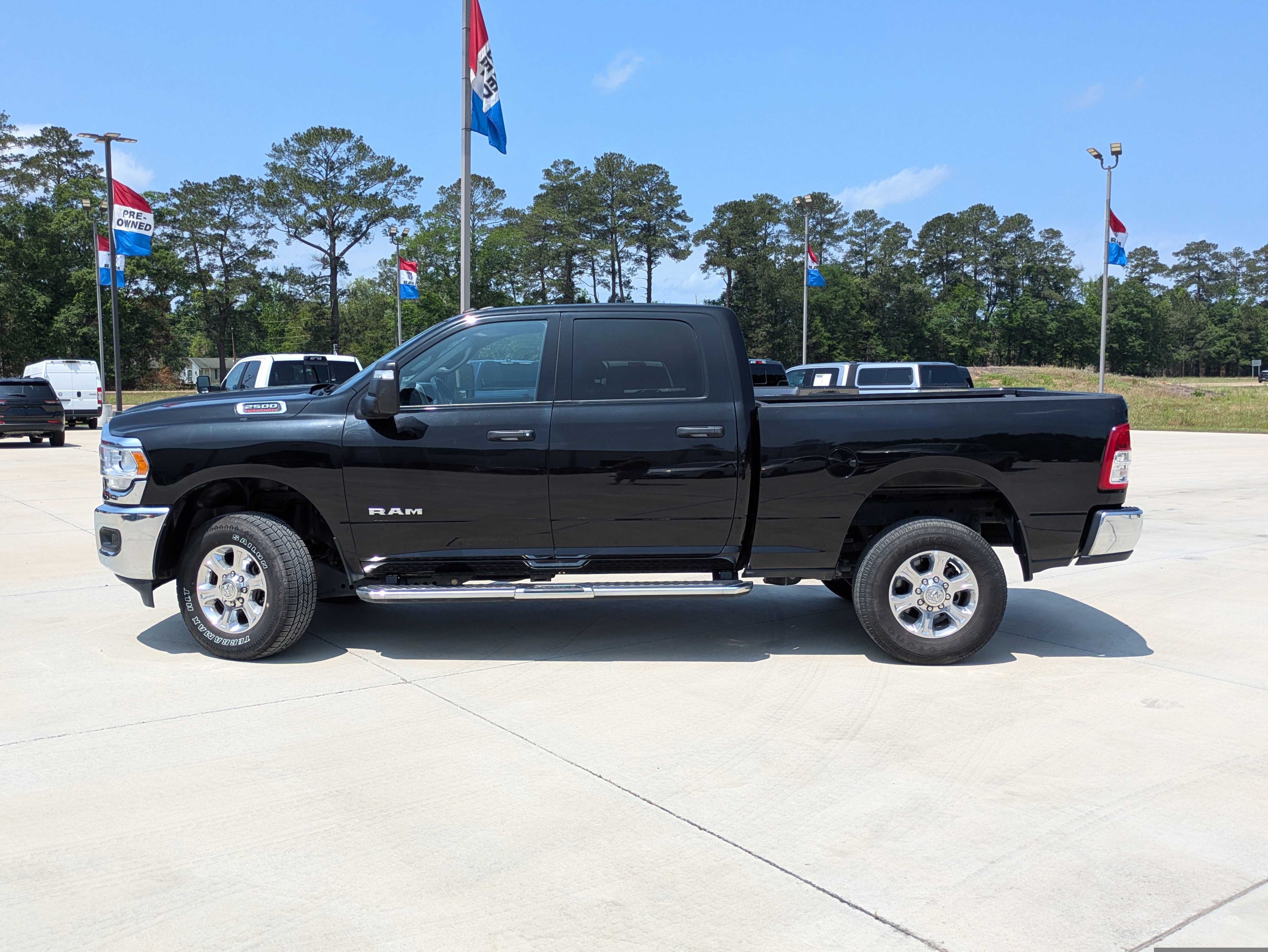 Used 2024 RAM 2500 Big Horn w/ Bed Utility Group AWD/4WD image 5