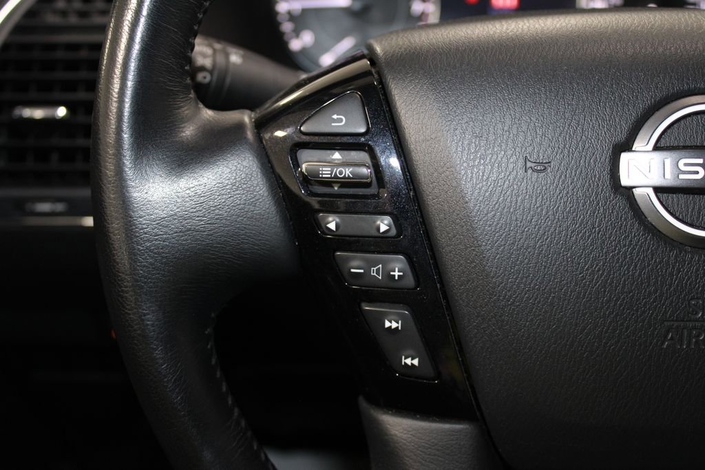 Used 2024 Nissan Armada SV image 39