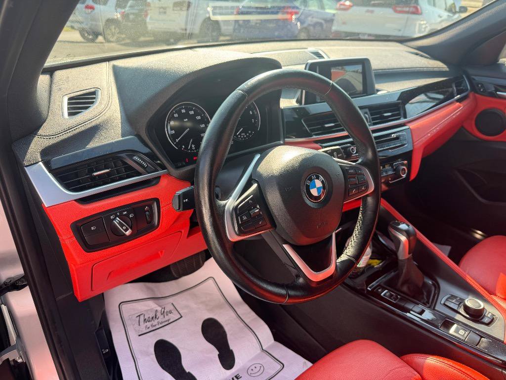 Used 2018 BMW X2 sDrive28i w/ Convenience Package FWD image 13