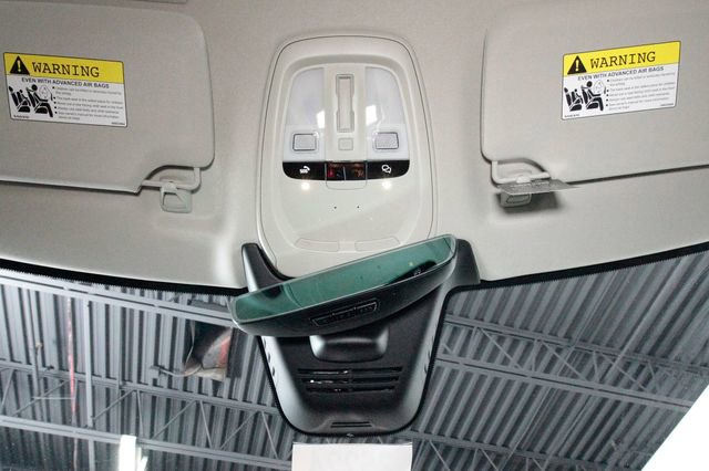 Certified 2025 Volvo XC90 B6 Plus w/ Protection Package Premier image 13