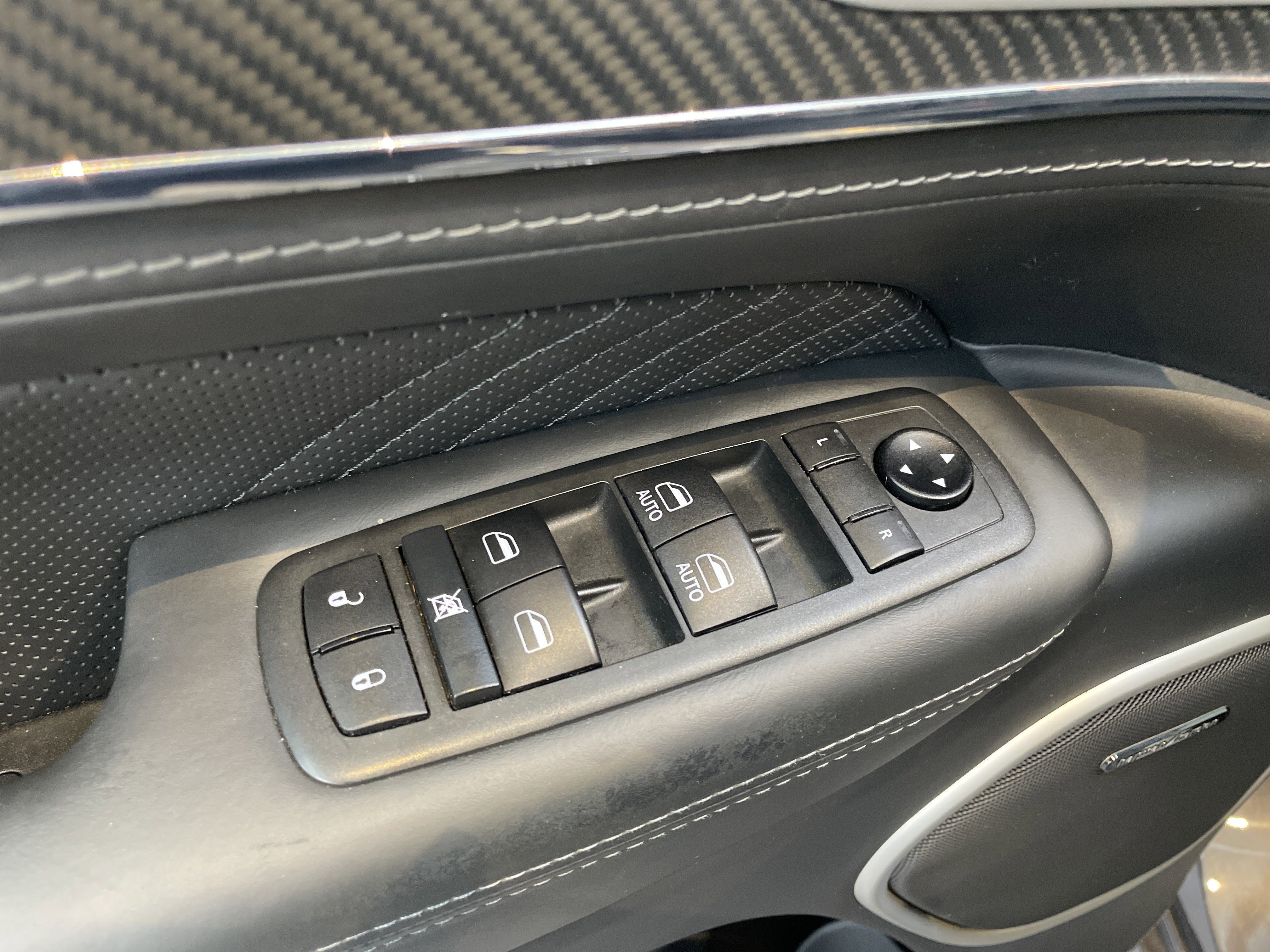 Used 2021 Jeep Grand Cherokee SRT AWD/4WD image 17