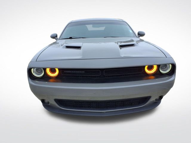 Used 2018 Dodge Challenger SXT w/ Blacktop Package image 13