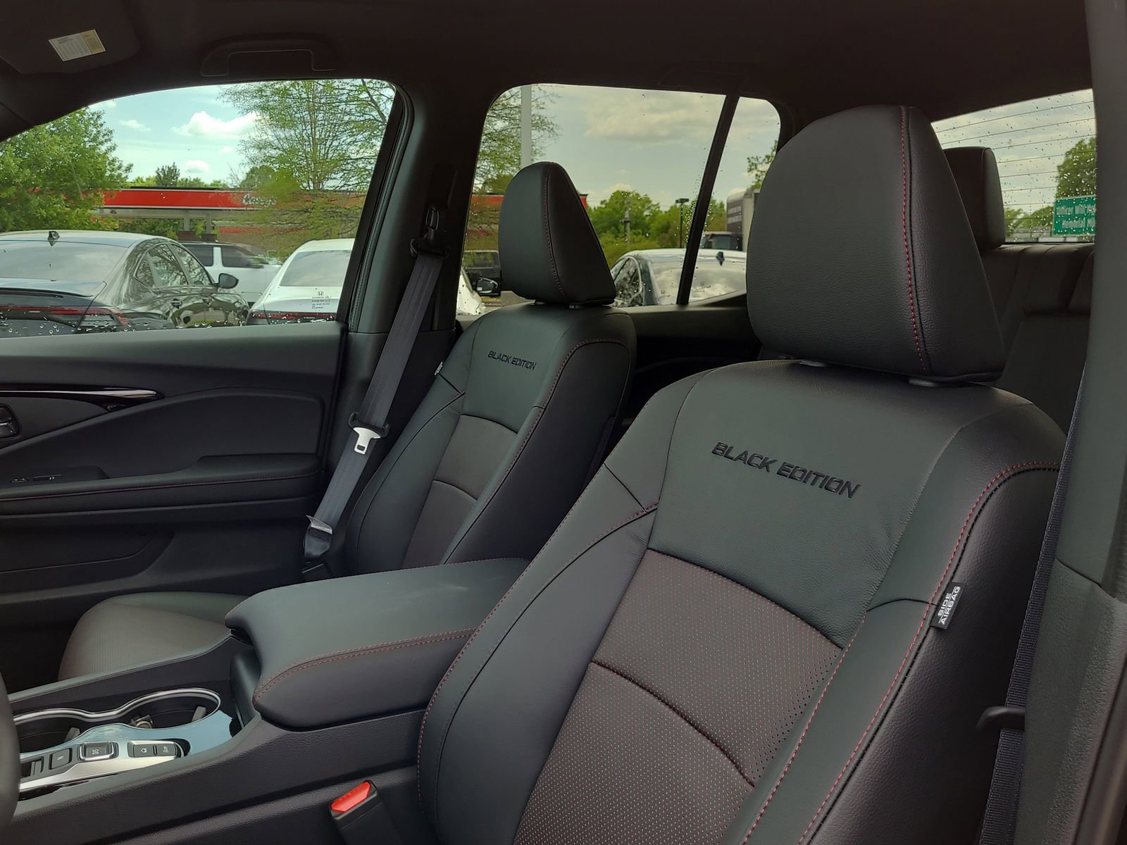 New 2026 Honda Ridgeline Black Edition image 11
