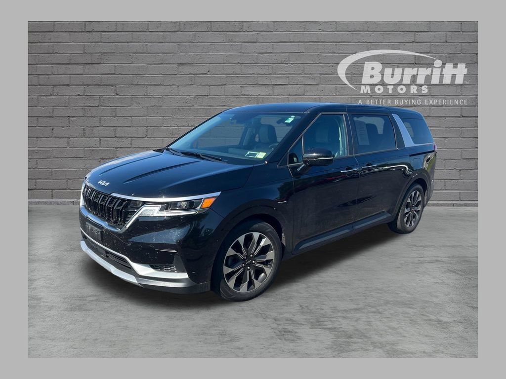 Used 2024 Kia Carnival EX FWD 360° Tour