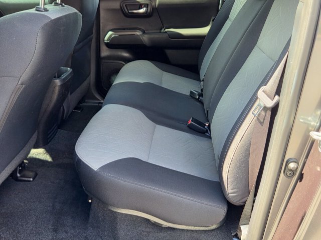 Used 2021 Toyota Tacoma TRD Sport RWD image 14