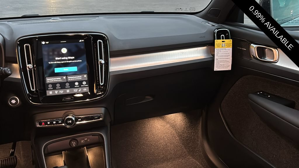 New 2026 Volvo XC40 B5 Ultra w/ Climate Package AWD/4WD image 8