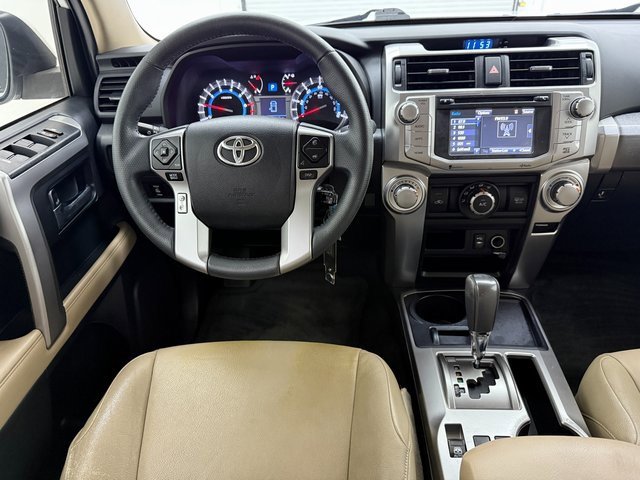 Used 2015 Toyota 4Runner SR5 image 30