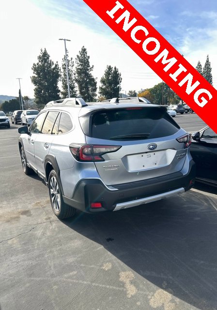 Used 2025 Subaru Outback Touring image 4