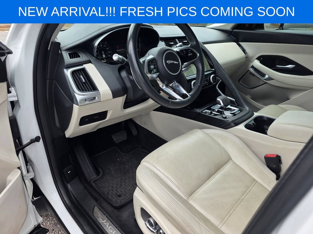 Used 2022 Jaguar E-PACE SE AWD/4WD image 11