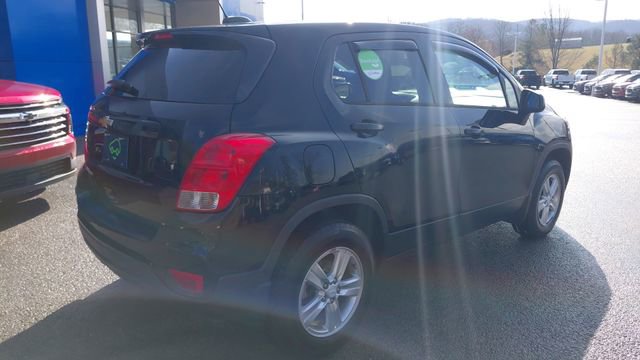 Used 2019 Chevrolet Trax LS w/ Tint and Cruise Package image 4