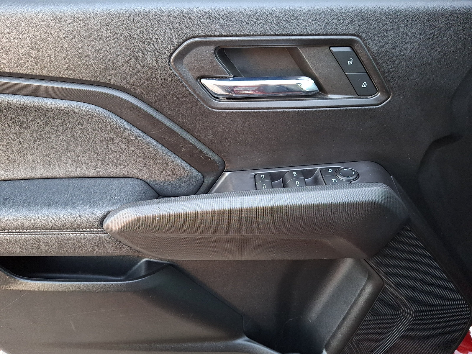 Used 2023 Chevrolet Colorado LT w/ LT Convenience Package III RWD image 12