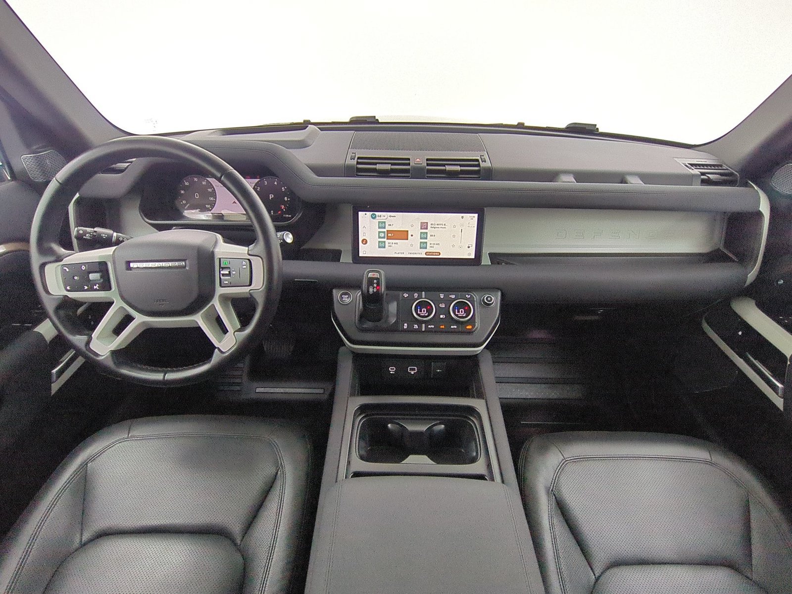 Used 2023 Land Rover Defender 90 S AWD/4WD image 20