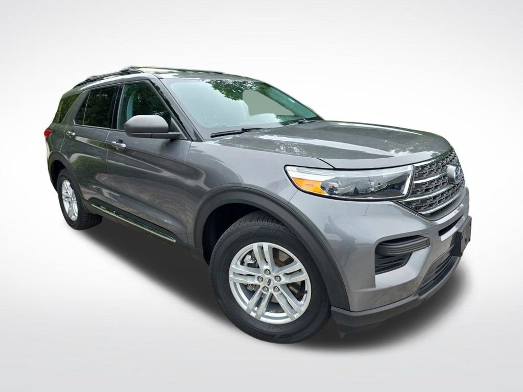 Used 2022 Ford Explorer XLT AWD/4WD image 8