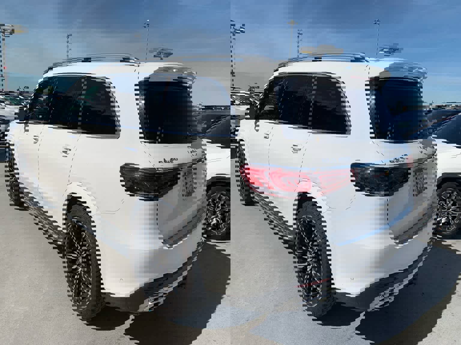 Used 2023 Mercedes-Benz GLS 450 4MATIC image 5