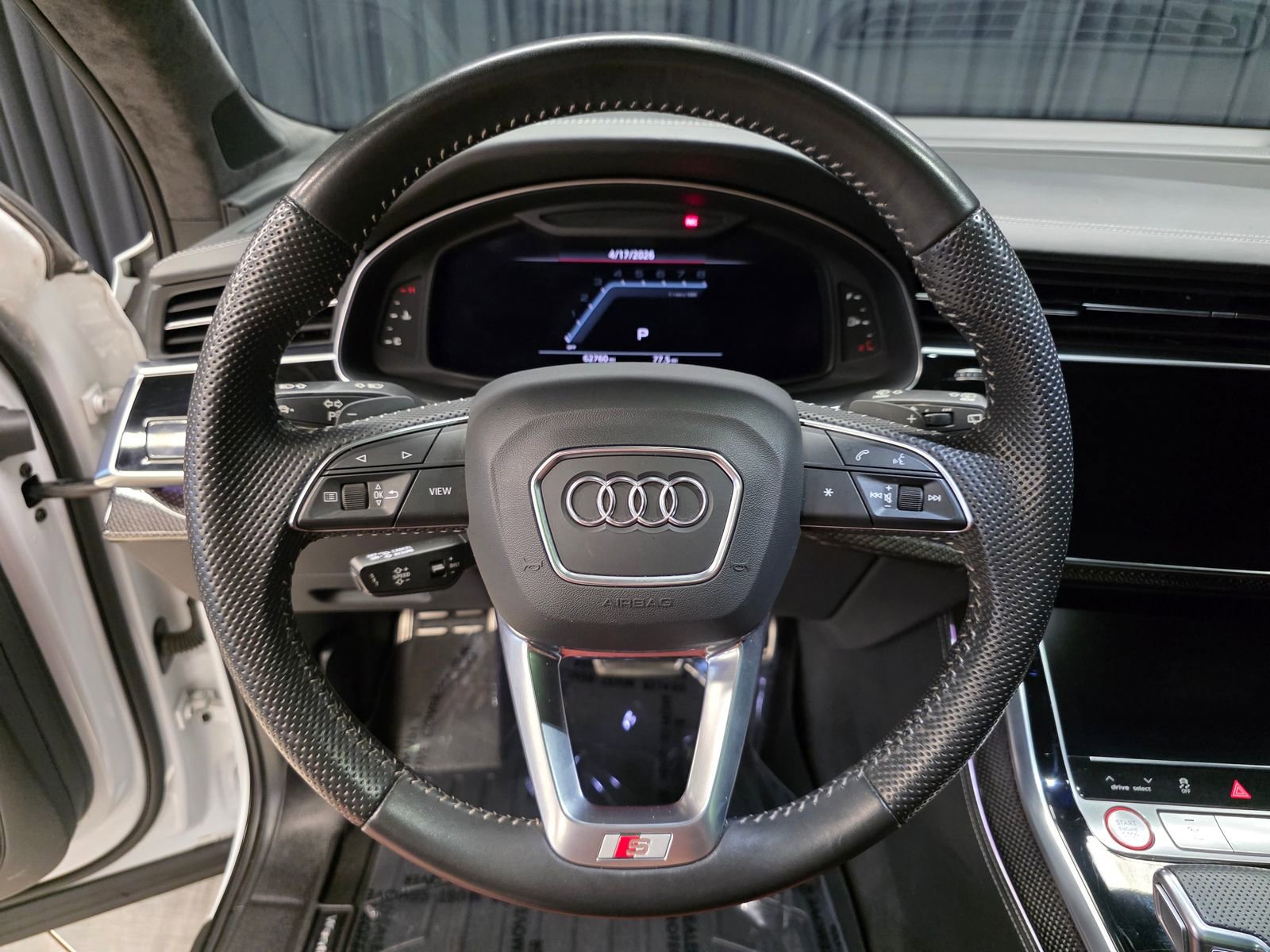 Used 2020 Audi SQ7 Prestige w/ Prestige Package AWD/4WD image 25