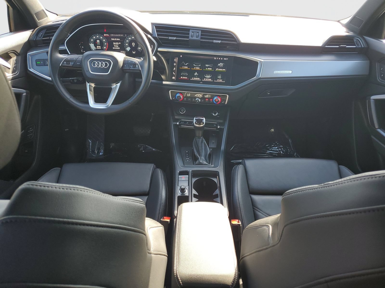 Used 2025 Audi Q3 2.0T Premium w/ Convenience Package AWD/4WD image 10
