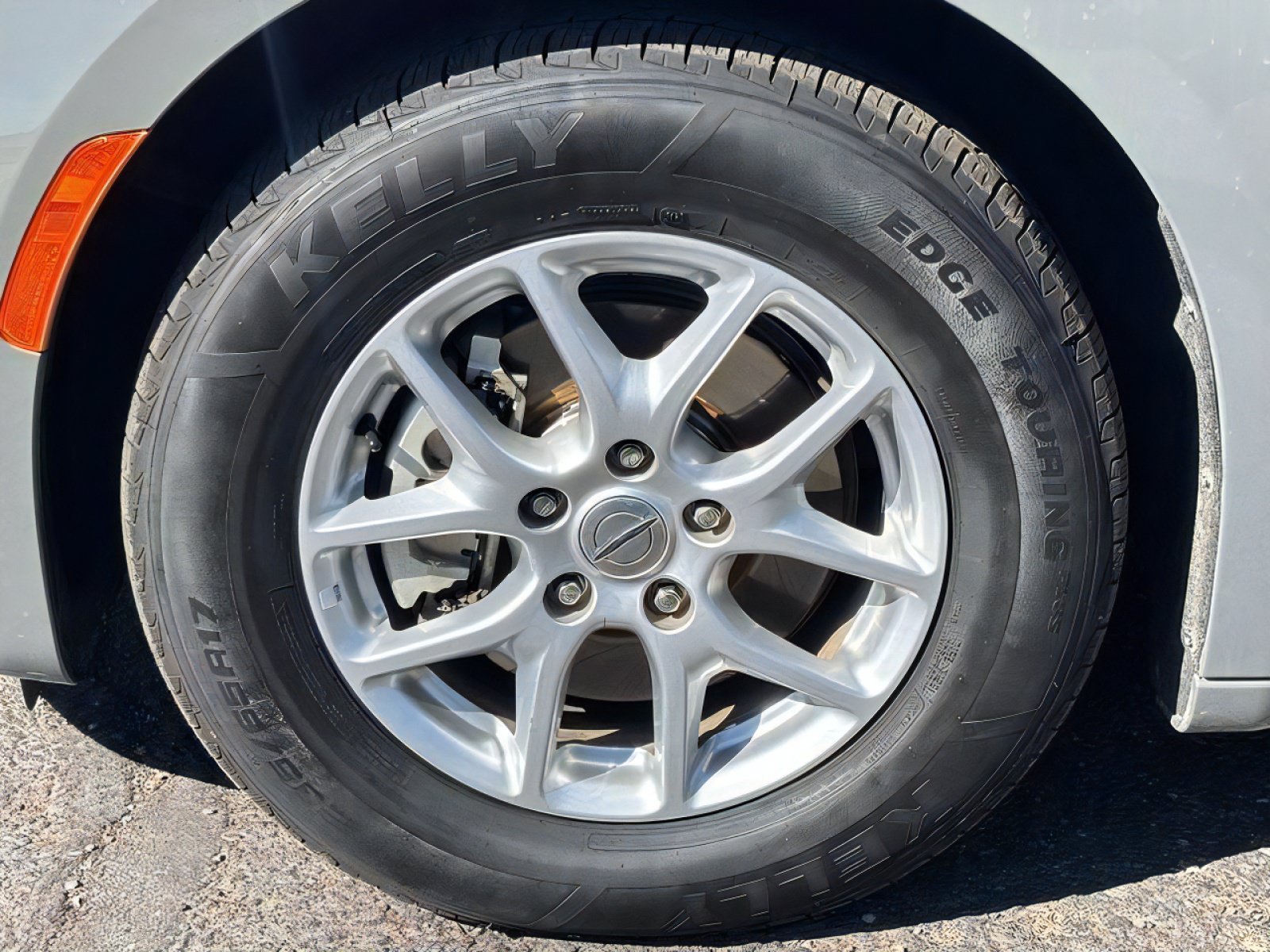 Used 2025 Chrysler Pacifica Select FWD image 10