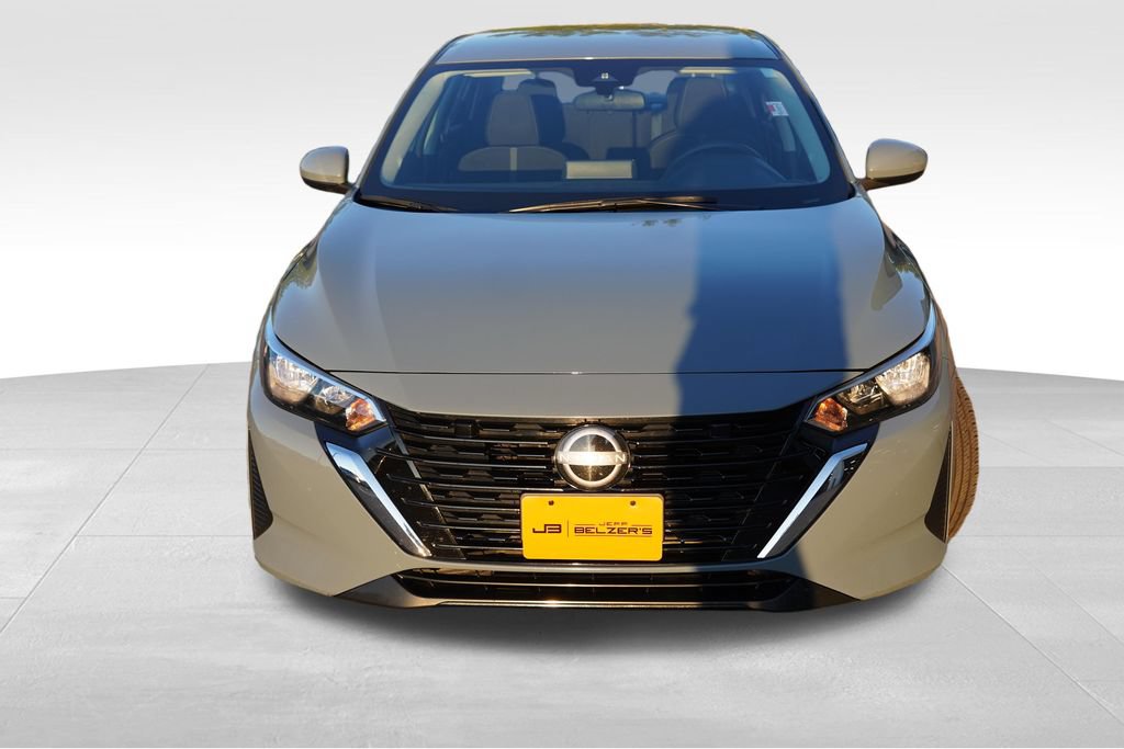 Used 2024 Nissan Sentra SV FWD image 13