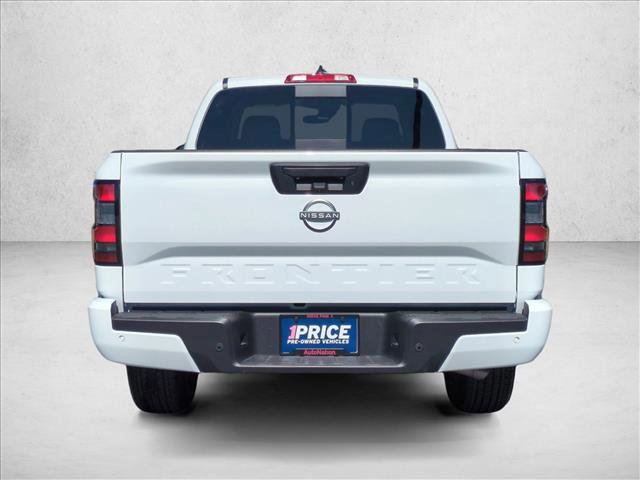 Used 2025 Nissan Frontier SV RWD image 7