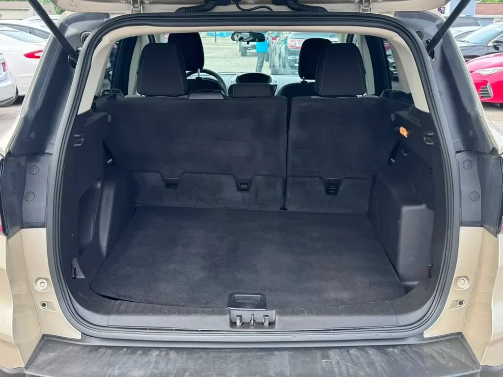 Used 2018 Ford Escape SE AWD/4WD image 9