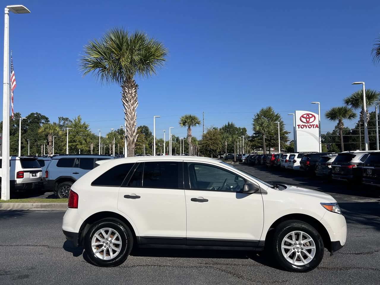 Used 2013 Ford Edge SE FWD image 11