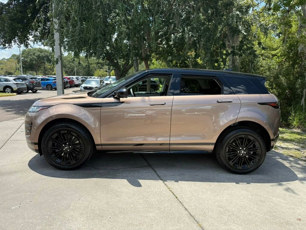 Used 2025 Land Rover Range Rover Evoque Dynamic SE image 2