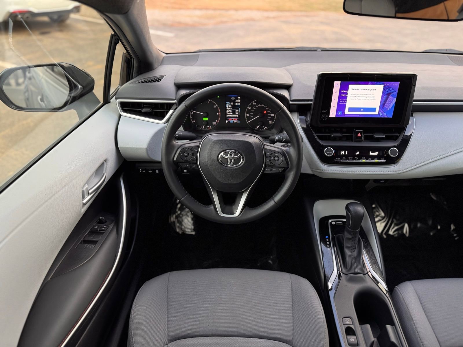 Used 2023 Toyota Corolla SE image 25