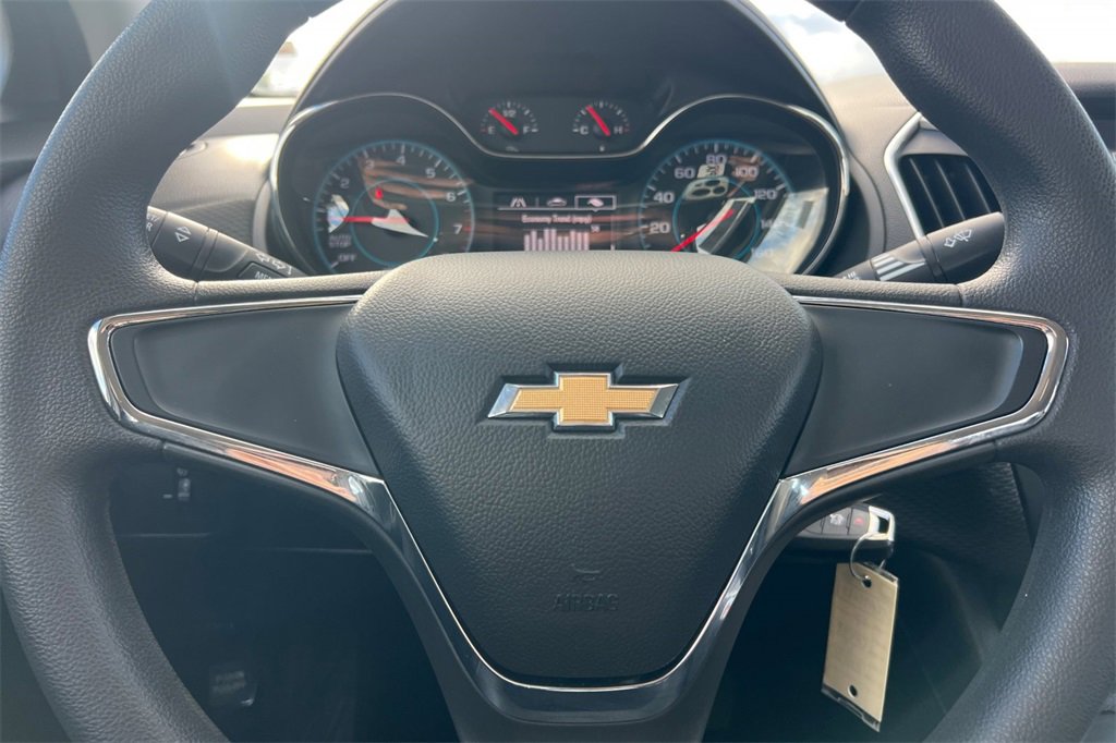 Used 2017 Chevrolet Cruze LS image 20