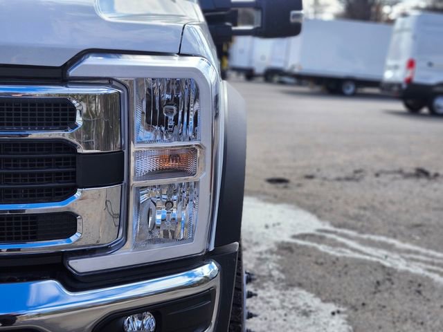 New 2026 Ford F550 4x4 Regular Cab Super Duty image 9