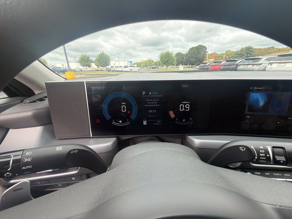 Used 2025 Hyundai Sonata SEL FWD image 16