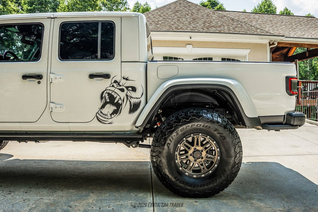 Used 2022 Jeep Gladiator Rubicon w/ LED Lighting Group AWD/4WD image 5