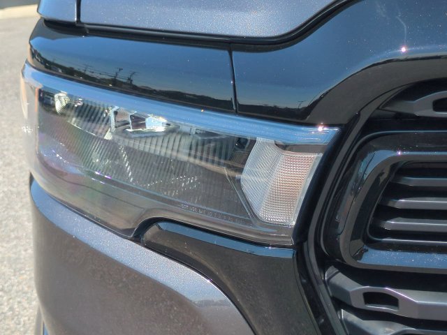 New 2027 RAM 1500 Express AWD/4WD image 10