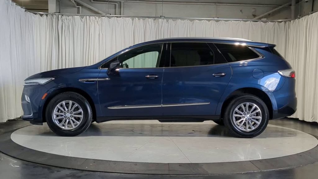 Used 2022 Buick Enclave Essence w/ Trailering Package, 5000 lbs. AWD/4WD image 6
