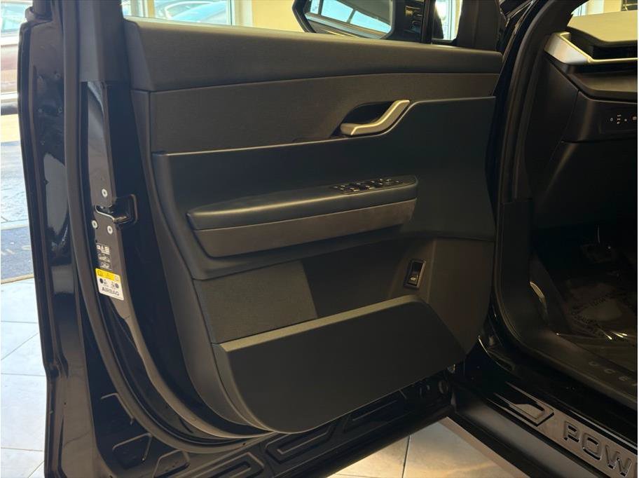 Used 2023 Fisker Ocean One AWD/4WD image 10