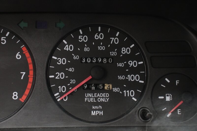 Used 1996 Toyota Corolla DX FWD image 7