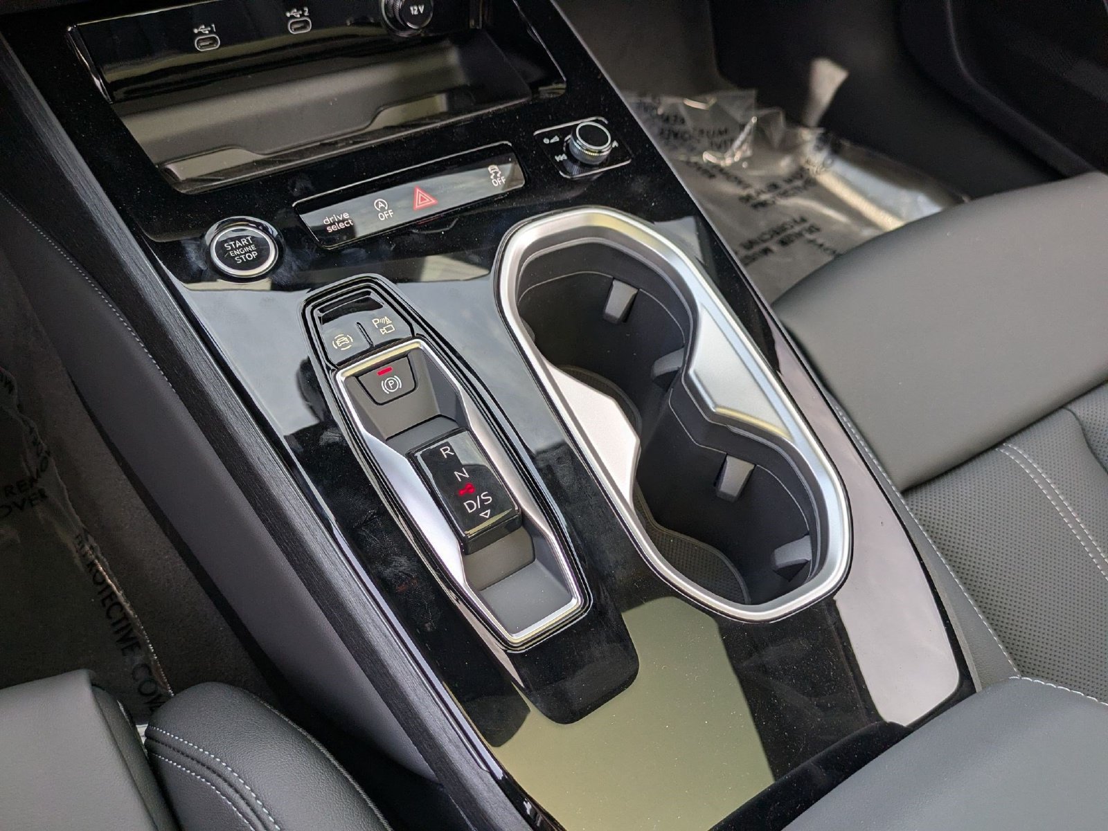 New 2026 Audi A6 Premium Plus AWD/4WD image 7