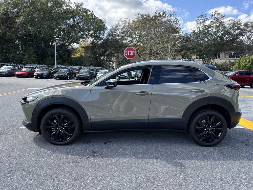 New 2024 MAZDA CX-30 Carbon image 12