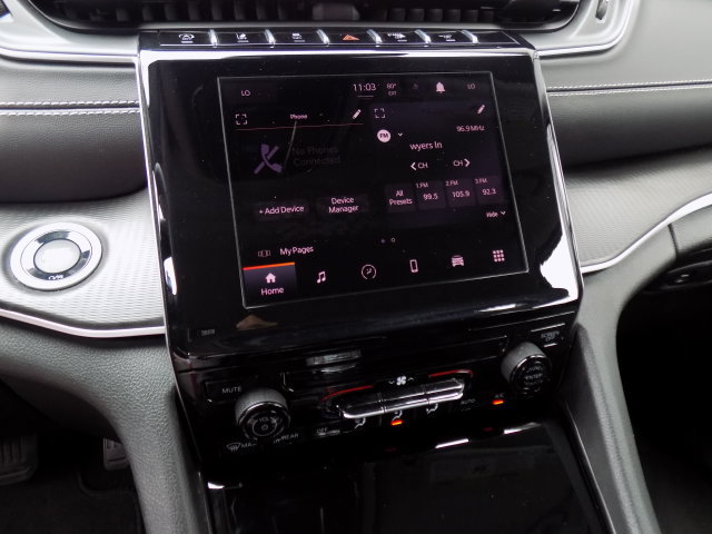 Certified 2024 Jeep Grand Cherokee Laredo RWD image 15