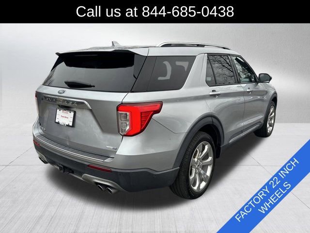Used 2020 Ford Explorer Platinum w/ Premium Technology Package image 5