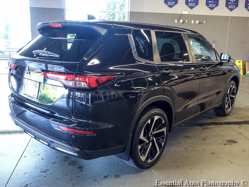 Used 2022 Mitsubishi Outlander ES FWD image 8